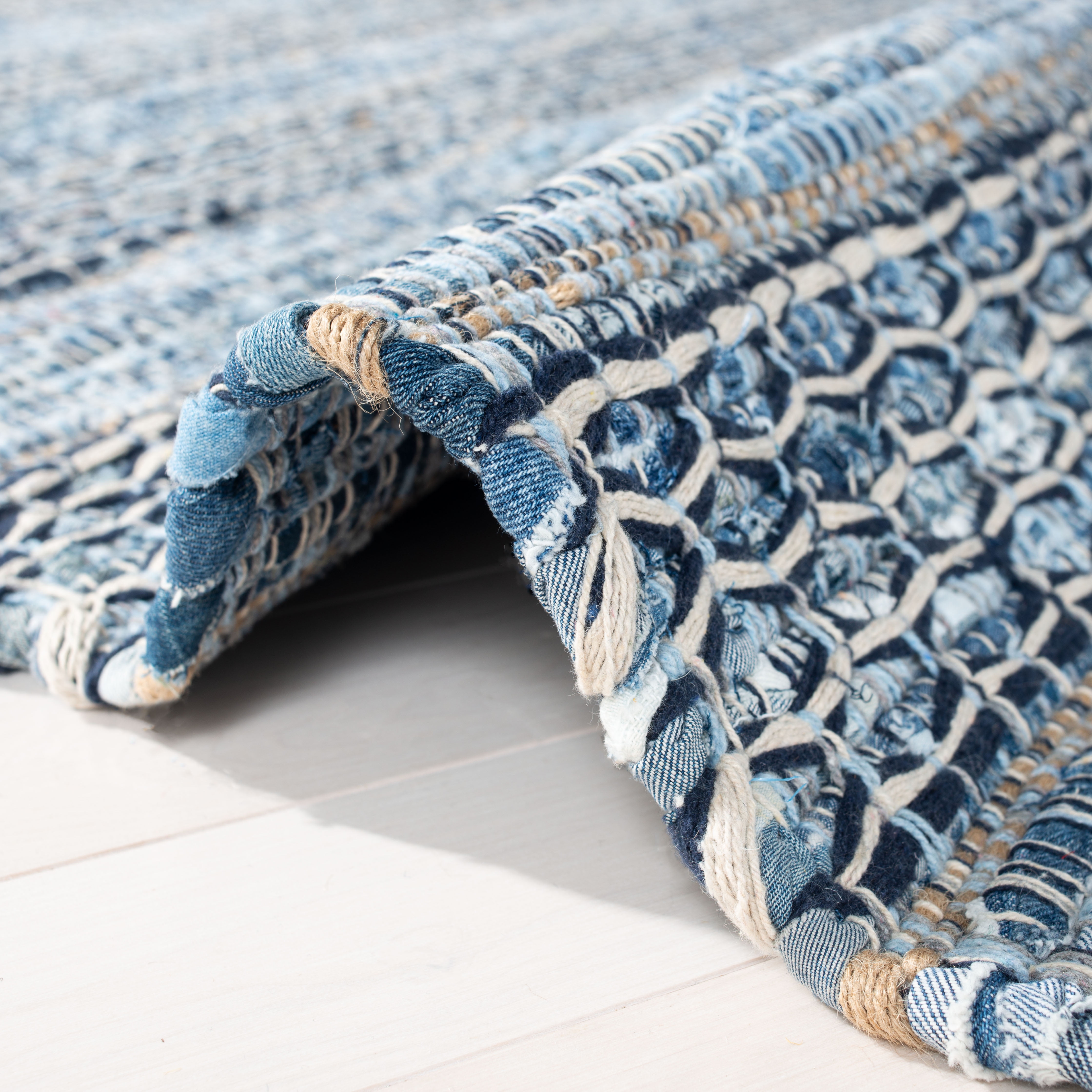 SAFAVIEH Montauk Diana Braided Striped Area Rug, Blue, 8' x 10'