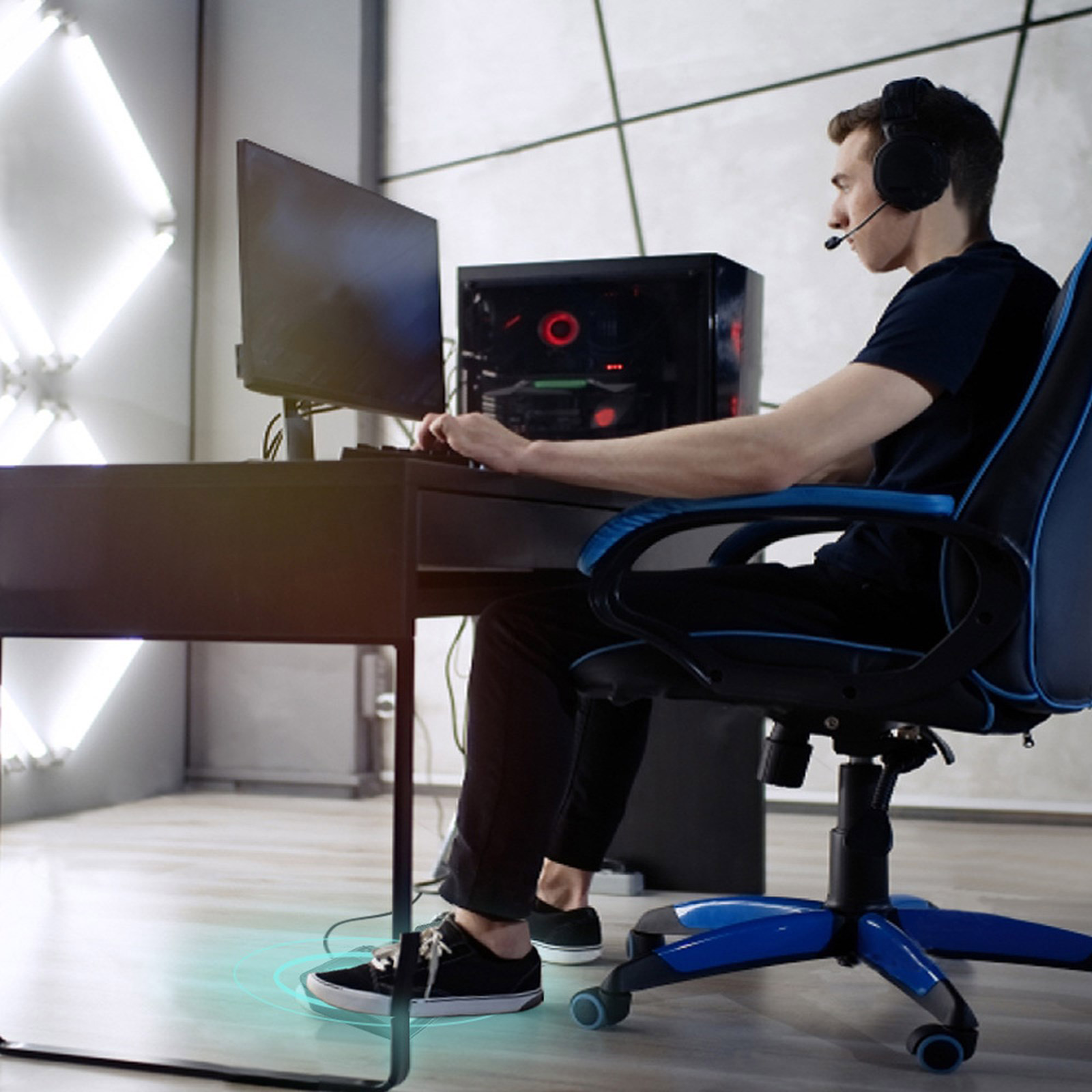 3-Pedal USB Foot Controller with Ergonomic Design, Multimedia & Factory Machine Operations Macros