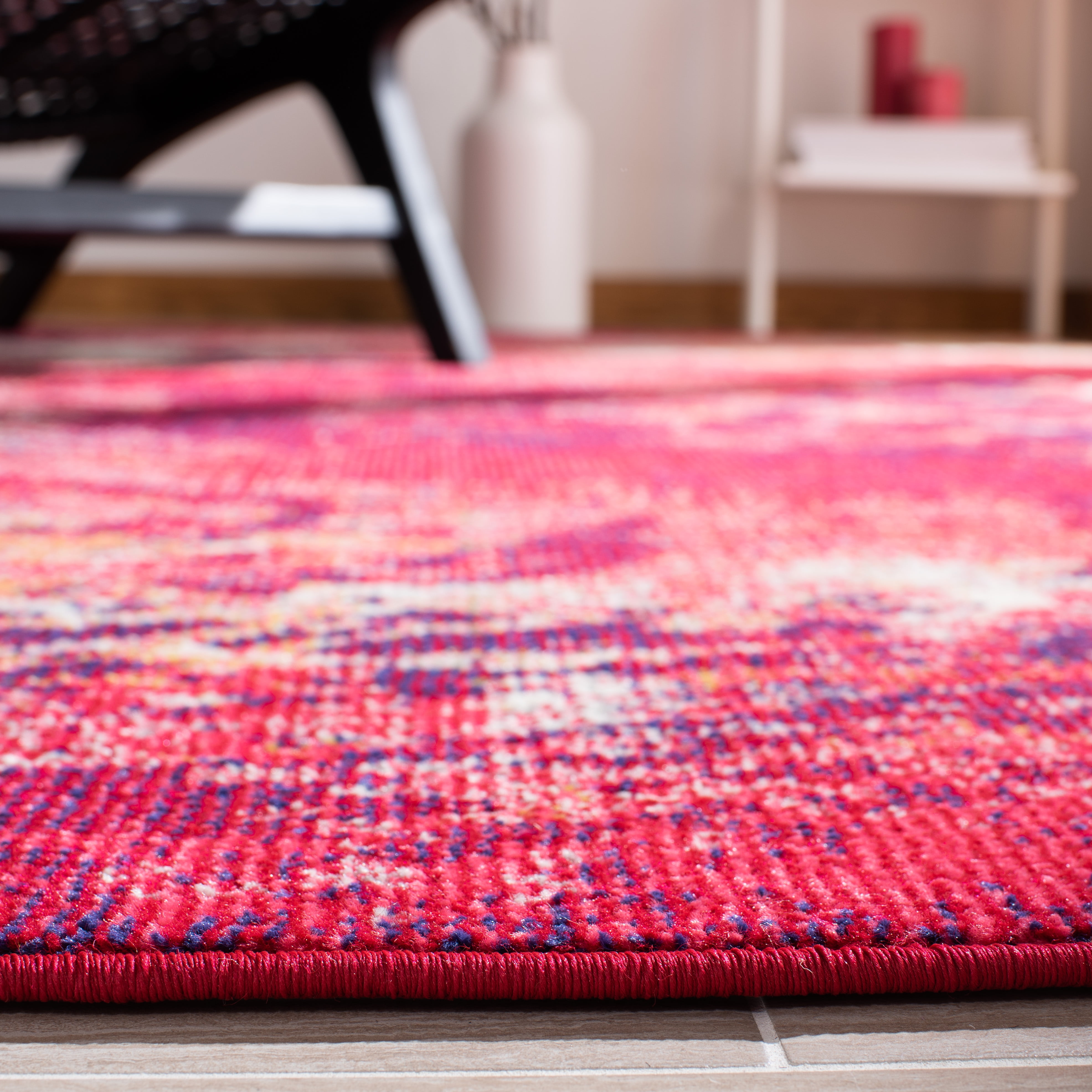SAFAVIEH Madison Oscar Abstract Distressed Area Rug, Red/Ivory, 6'7" x 6'7" Square