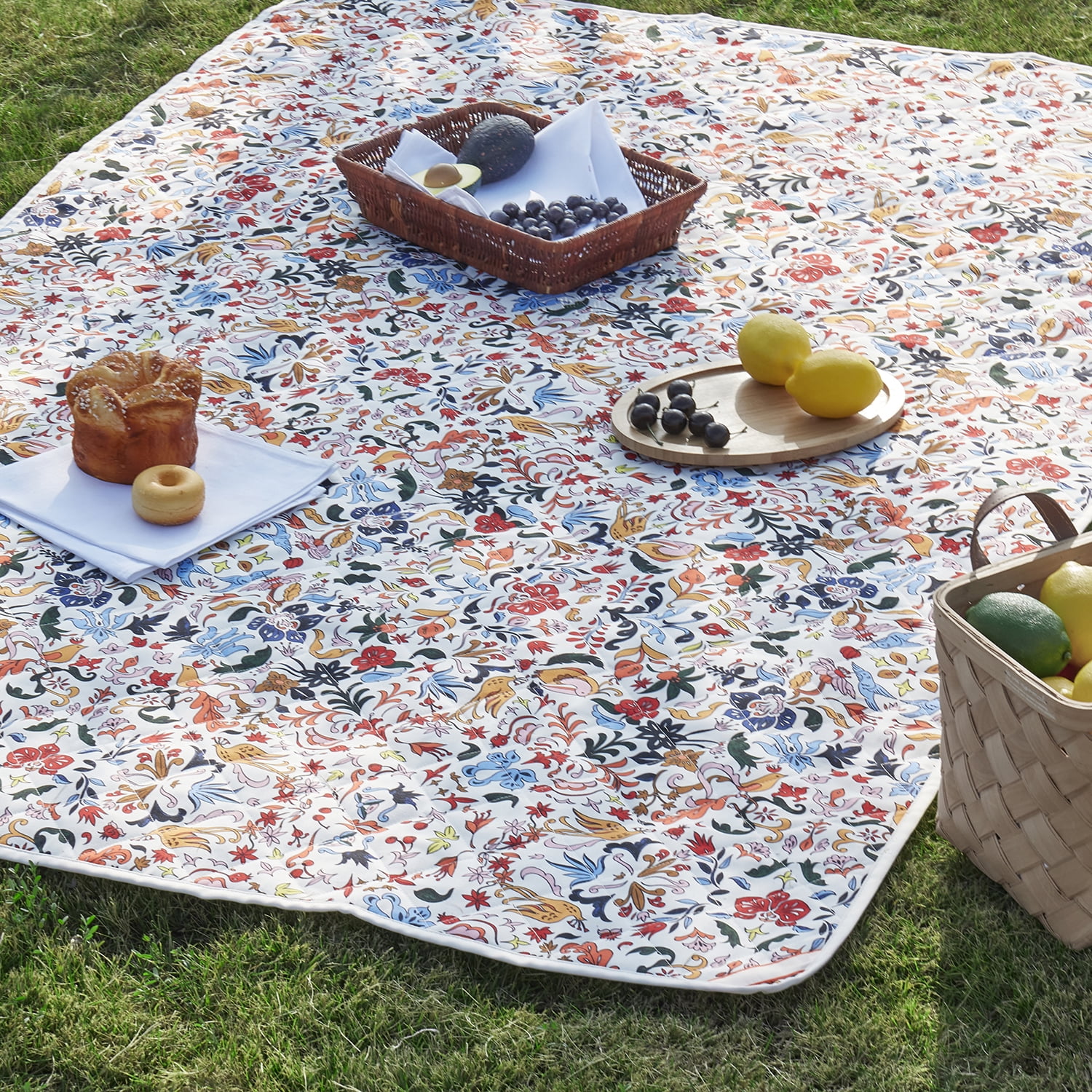 ugg outdoor picnic blanket