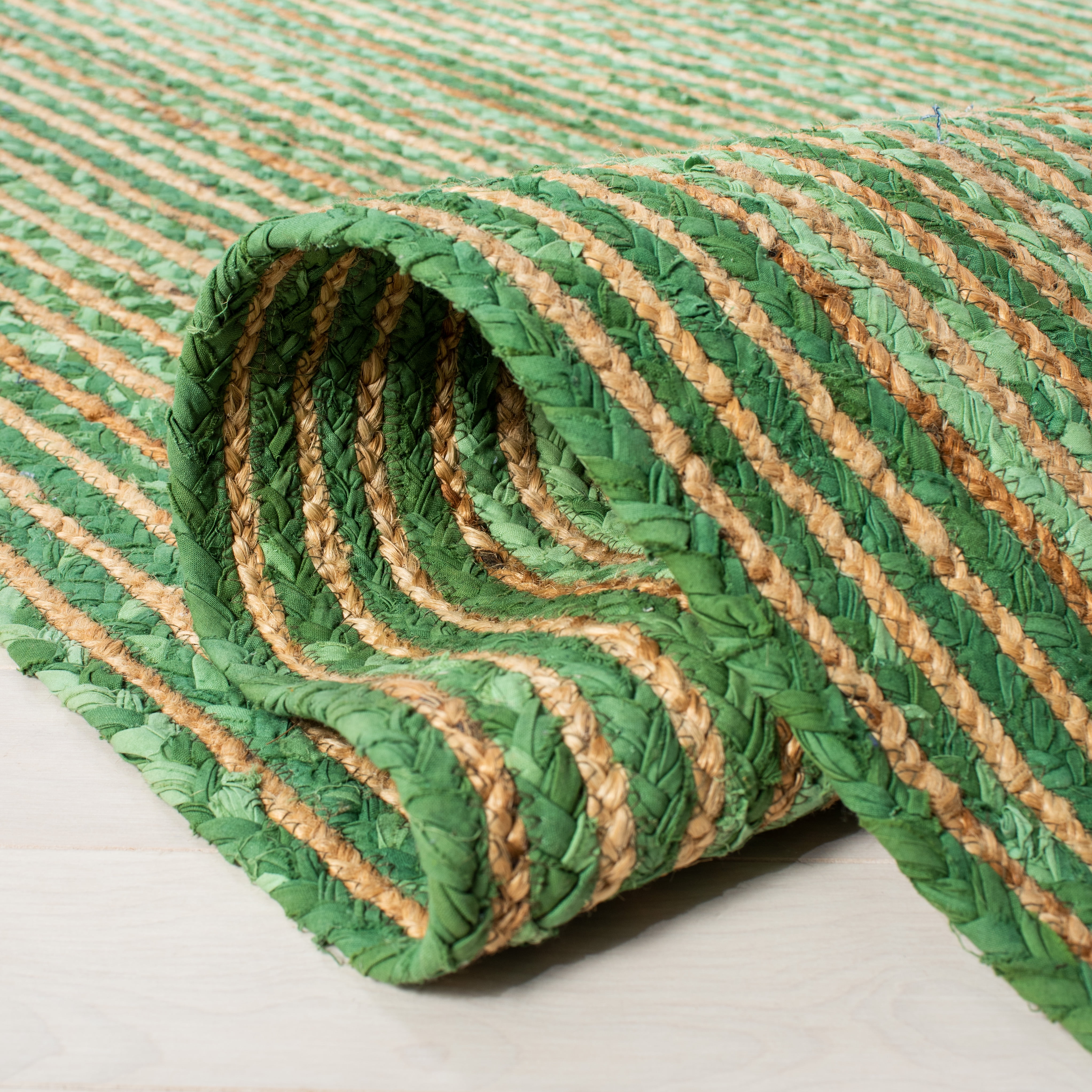 Safavieh Cape Cod Miah Geometric Runner Rug, Green/Natural, 2'3" x 5'