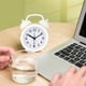 thumbnail image 4 of Mini bonito reloj despertador analógico Retro Vintage con doble campana para niños, sin repetición, funciona con pilas, campana fuerte para personas que duermen mucho, 4 of 5