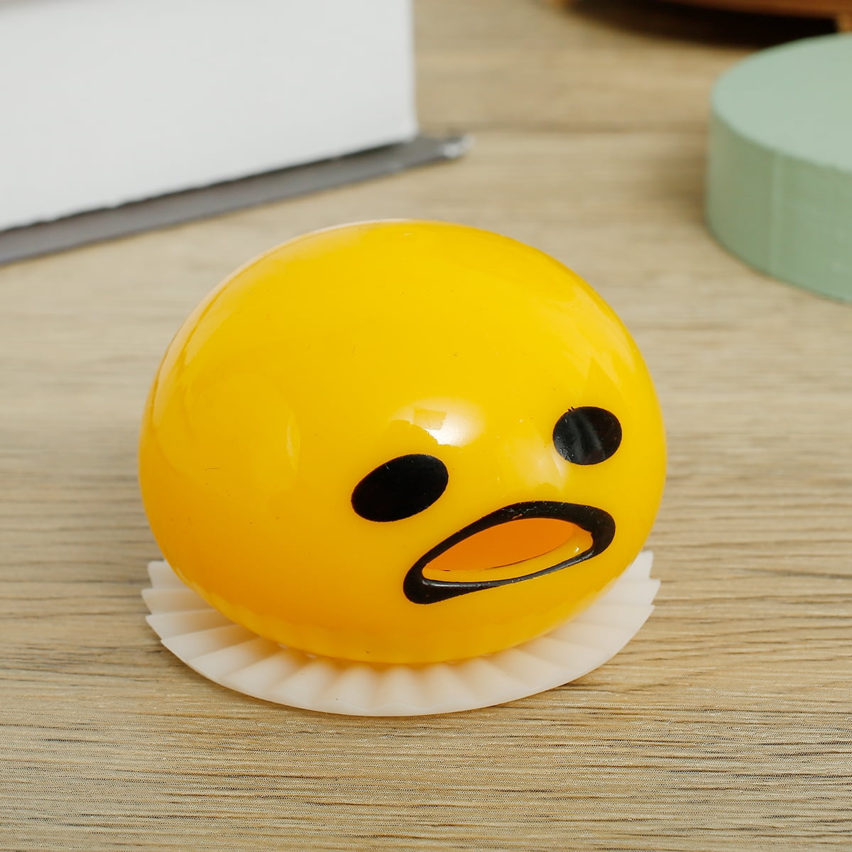 Gotydi Puking Egg Yolk Stress Ball Vent Decompression Squeeze Toy