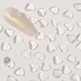 thumbnail image 1 of Paquete de 3 adornos de corazón transparentes para decoración de uñas, diamantes de imitación de corazones de amor 3D, resina de gelatina plana, joyas de cristal, diamantes para suministros, 1 of 7