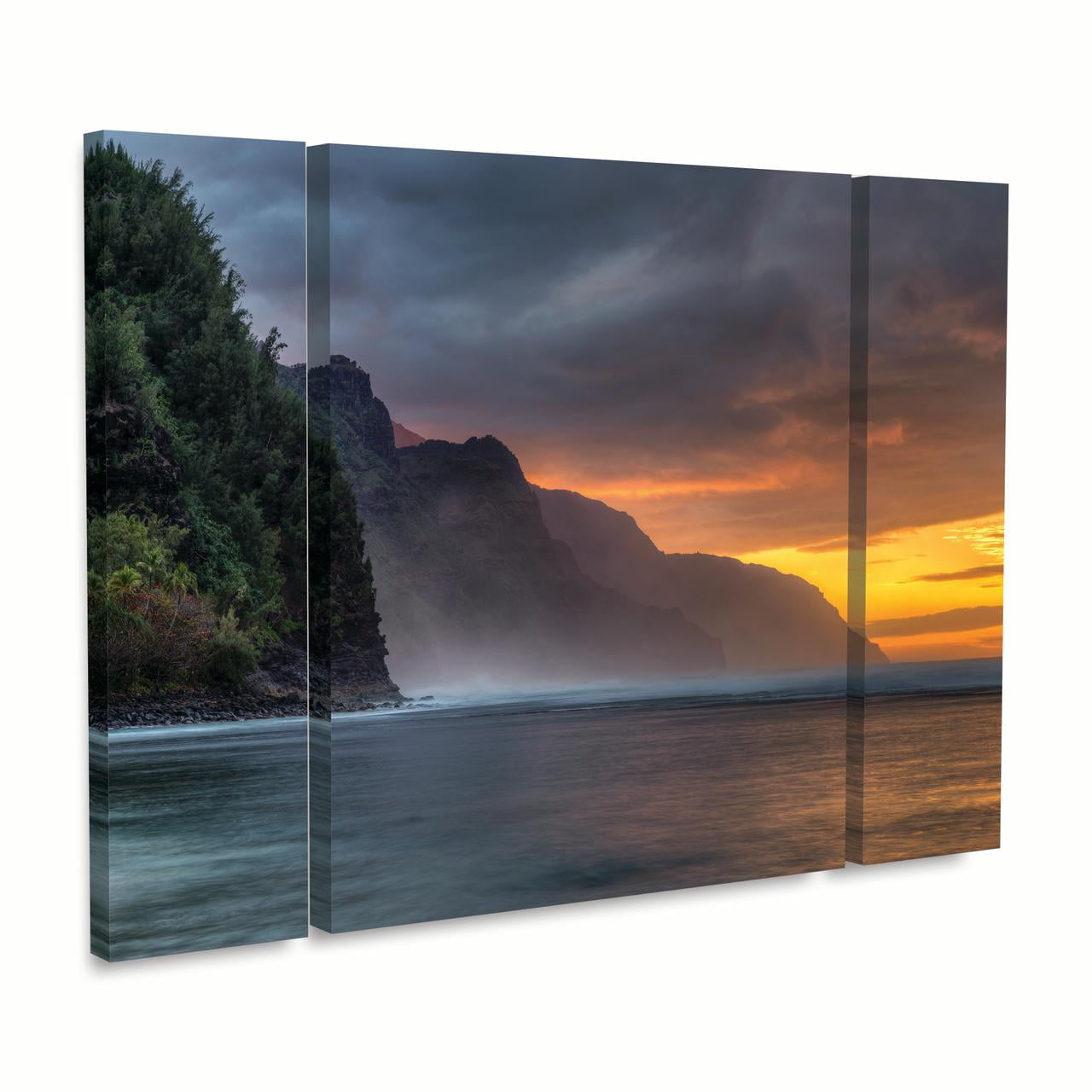 Trademark Fine Art 'Napali Sunset Kauai' Canvas Art by Pierre Leclerc
