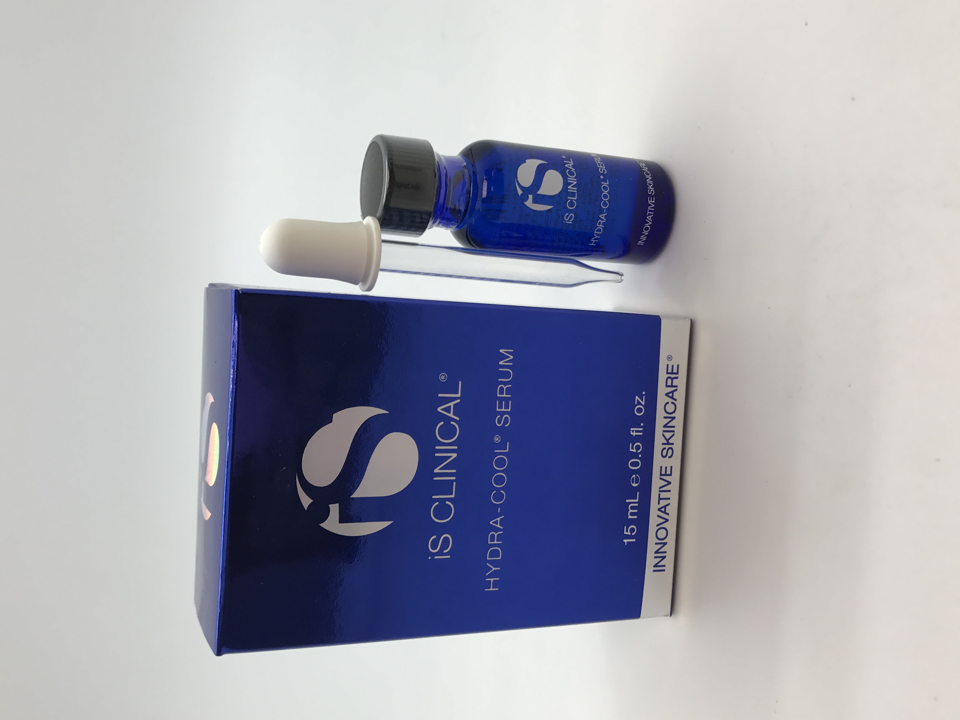 Is Clinical Hydra Cool Serum iS CLINICAL - Is Clinical Hydra-Cool Serum 15 mL e 0.5 fl. oz
