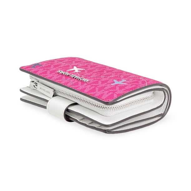 Michael Kors Women's Jet Set Travel Medium Printed Signature Logo