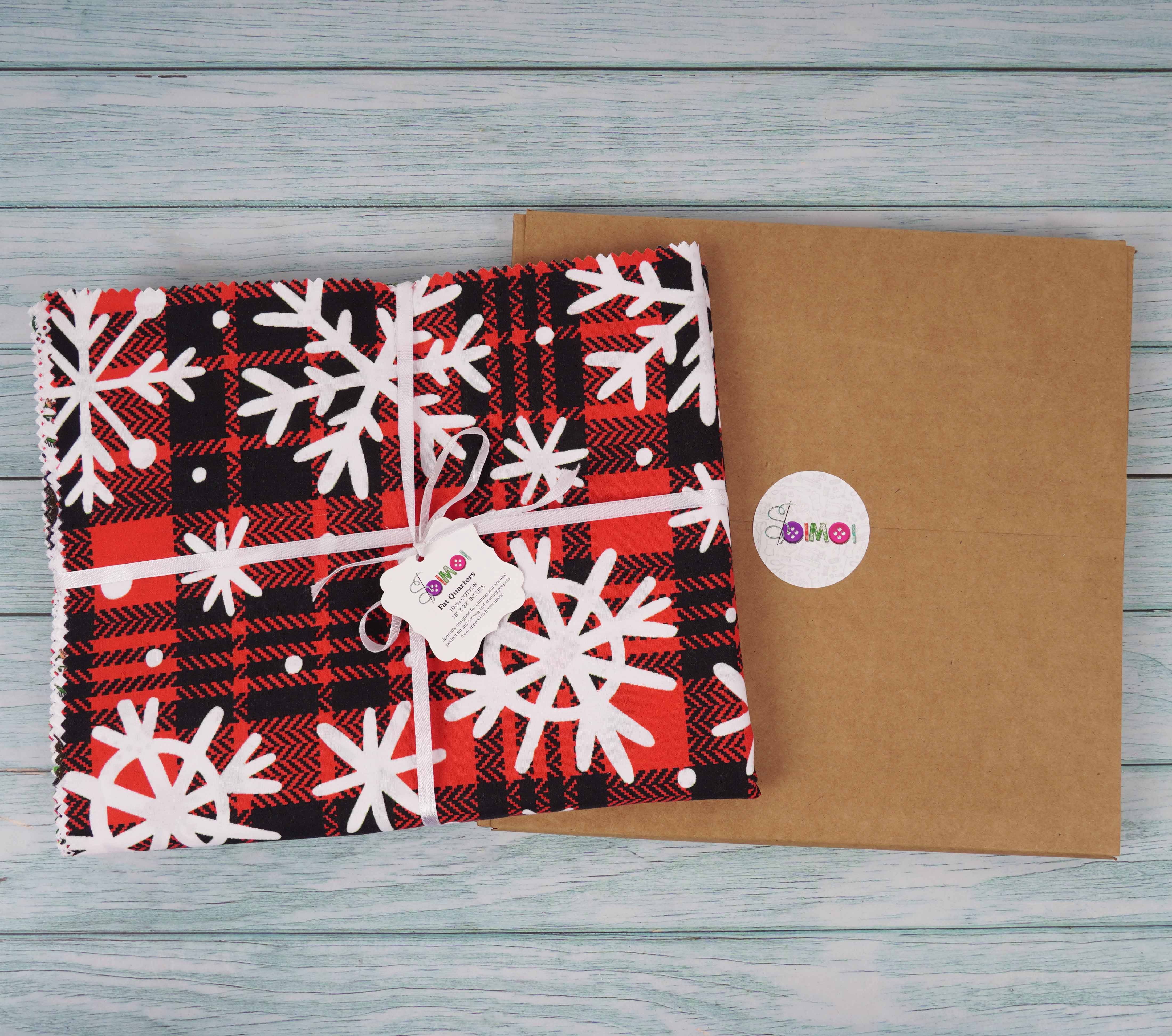 Soimoi 8 Pc Fat Quarter Bundle,ChristmasPrint 18"x 22"DIY Patchwork-100% CottonPre-Cut Quilting Fabric Red & Green
