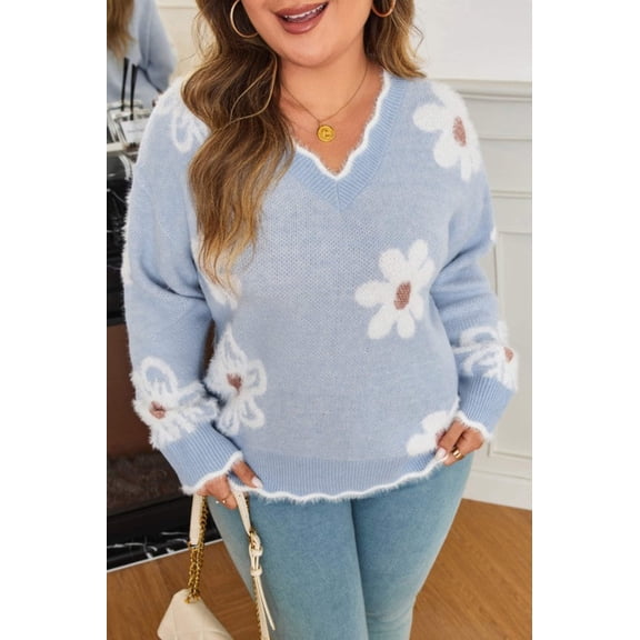Plus Size Floral Scallop V-Neck Sweater