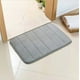 thumbnail image 3 of Tapete para Baño con Memory foam Decobath Color gris acolchonado absorbente, 3 of 5