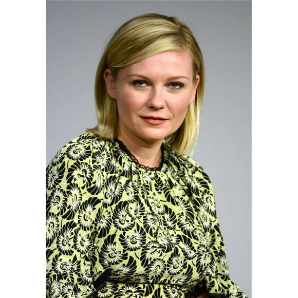 Everett Collection Kirsten Dunst At In-Store Appearance for Meet The Filmmaker - Midnight Special The Apple Store Soho New York Ny March 7 2016 Photo by Derek Storm Photo Print, 16 x 20 - Large