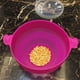 thumbnail image 5 of Recipiente de palomitas de maíz plegable especial de silicona para horno microondas de grado alimenticio respetuoso con el medio ambiente con cubierta transparente, 5 of 5