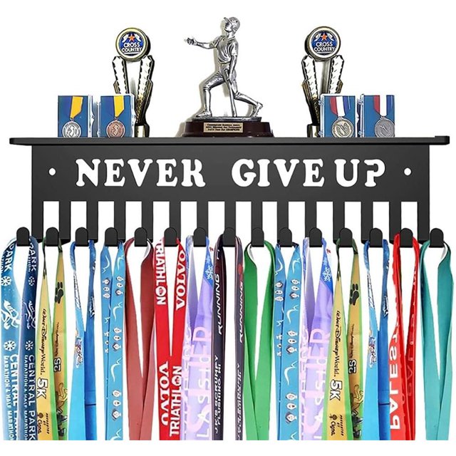 Colgador de medallas JM Never Give Up con 15 ganchos para exhibición de trofeos de carreras