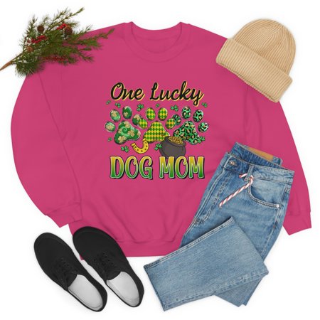 Familyloveshop LLC One Lucky Dog Mom Shirt Womens St Patricks Day Shirts Gifts for Irish, St Patricks Gift for Her, Dog Mom Shirt