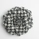thumbnail image 4 of 10 piezas de apliques de flores de camelia de pata de gallo vintage para accesorios de cabello de mujer DIY de 6 cm Negro, 4 of 9