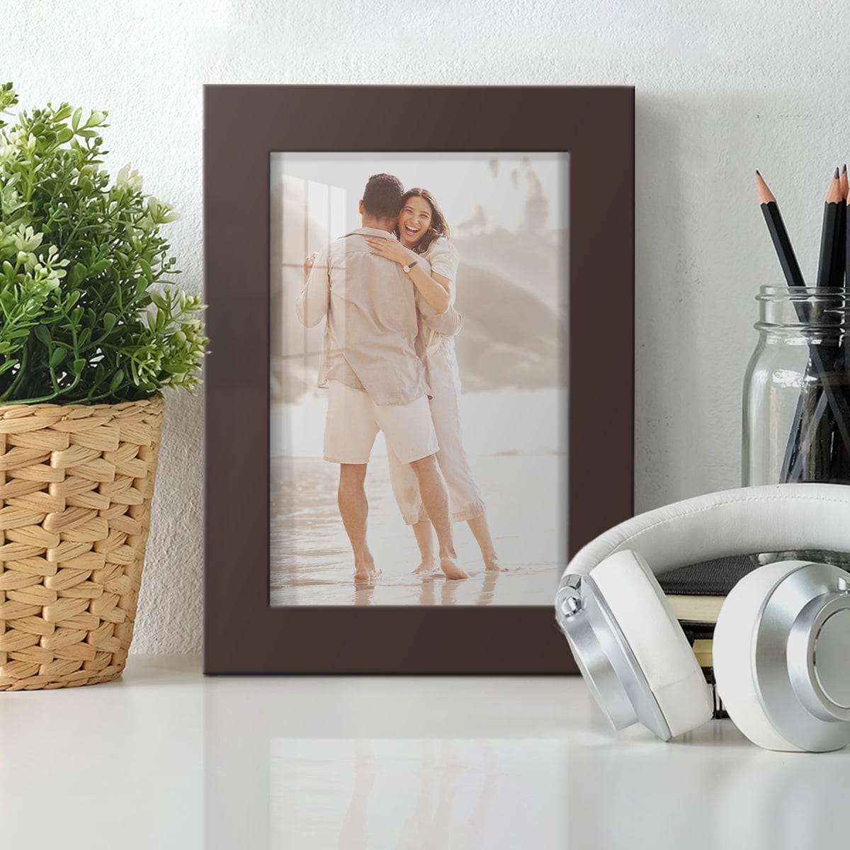 Modern Real Wood 5x7 inch Picture Frame in Brown