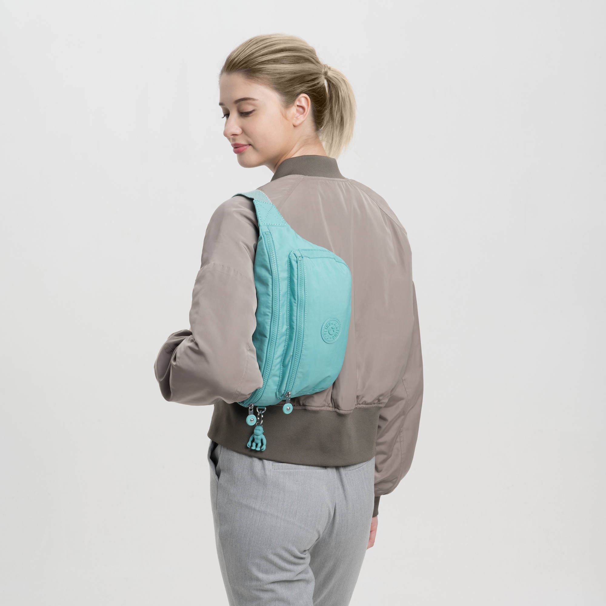 kipling yasemina belt bag