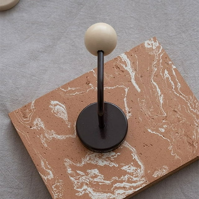 Zhuge Gancho magnético de color de 4 piezas, gancho adhesivo magnético sin perforación, gancho fuerte para decoración de refrigerador (gancho marrón + bola blanca)