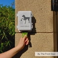 thumbnail image 2 of Porta bolsas para excremento de perro Onybte montado en pared para exteriores con 8 rollos, 2 of 6