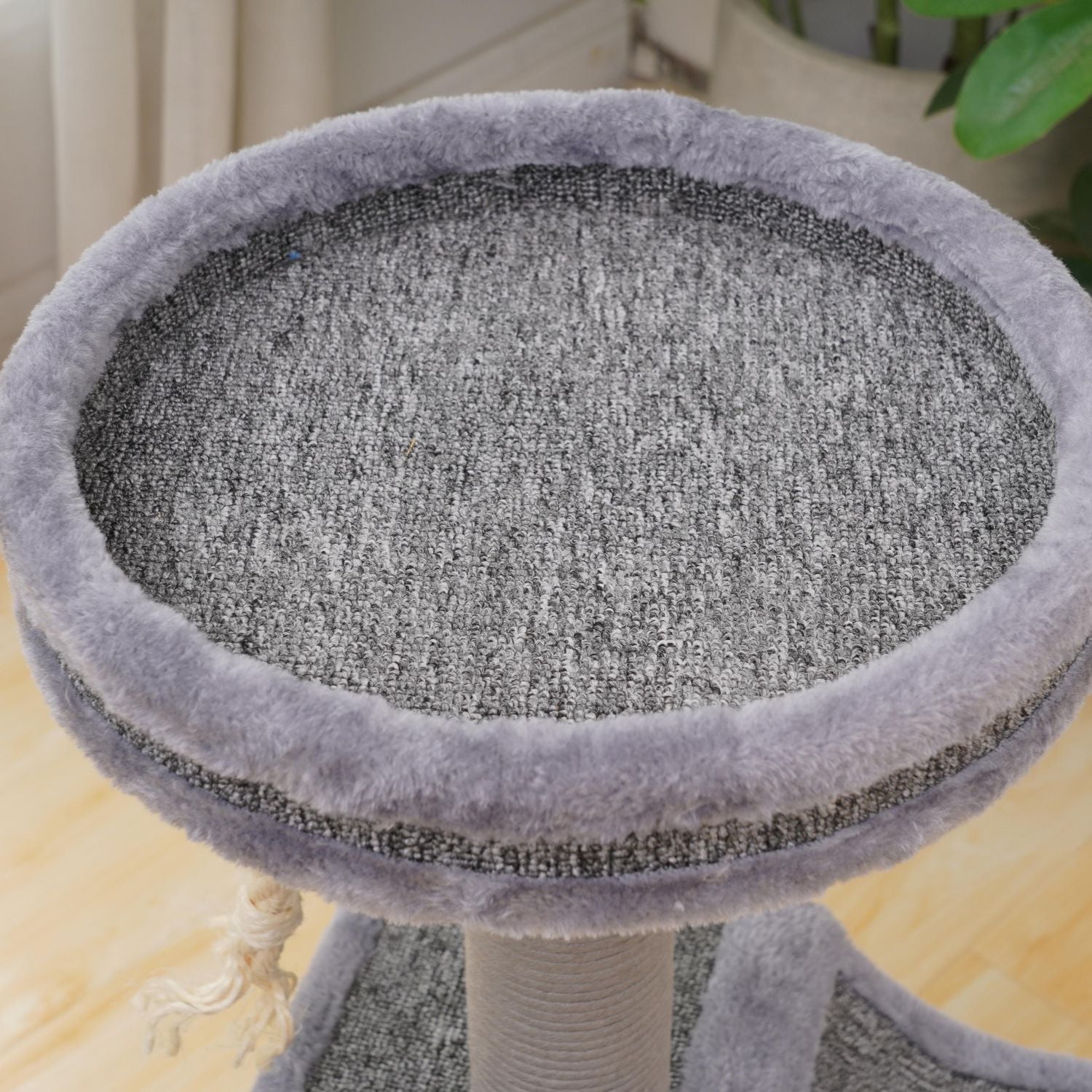 Catry Grimbit Small Minimalistic Carpet Cat Tree