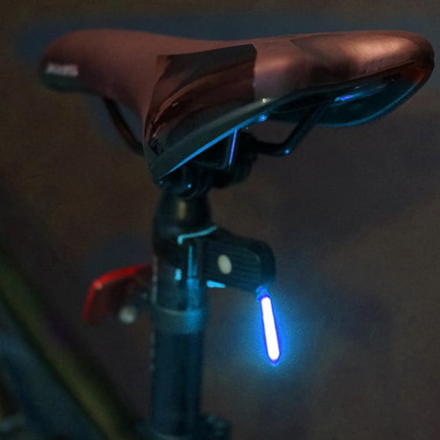 Feltree LED Motorcycle Tail Light with 40 Lumens Brightness, USB Rechargeable & Waterproof Design, 10H Battery for Night Riding Safety
