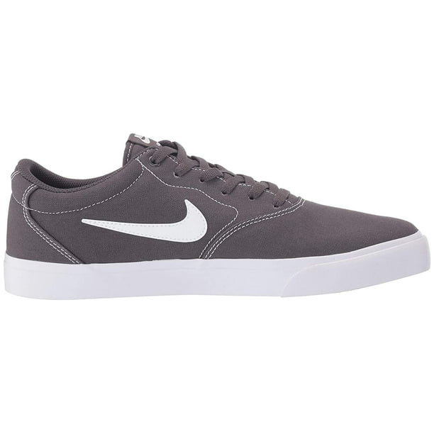 nike sb charge canvas trainers in sail