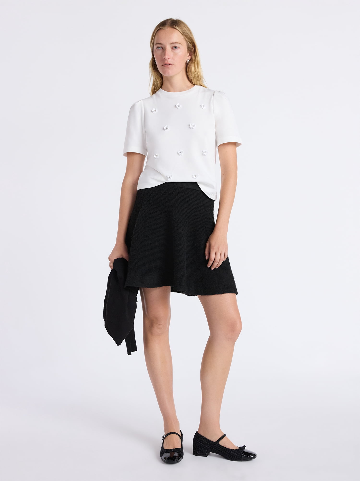 Free Assembly Women's and Women's Plus Embellished Pleat Shoulder Top with Short Sleeves, Sizes XS-4X