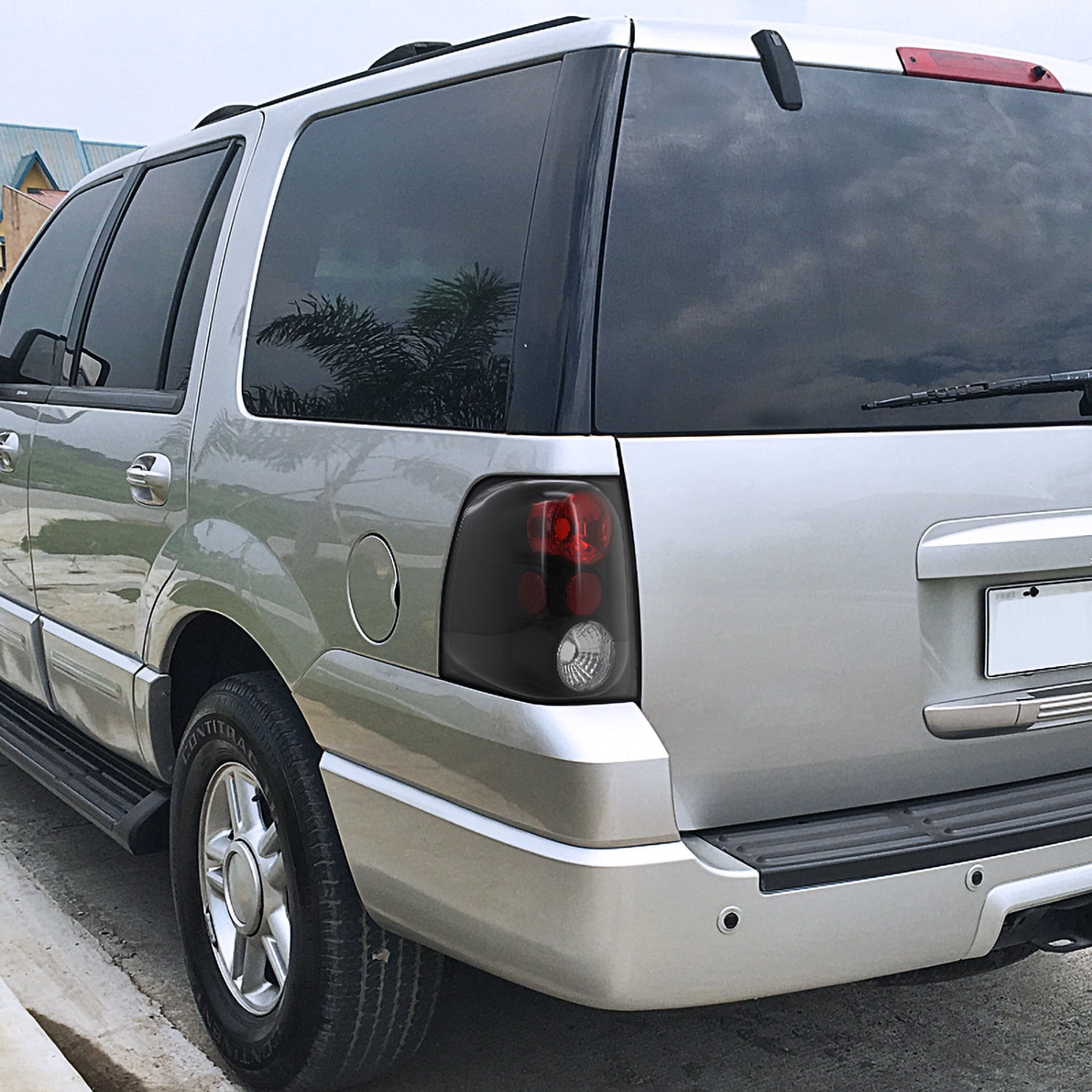 Spec-D Tuning Black Tail Lights Compatible with 2003-2006 Ford Expedition, Left + Right Pair Assembly