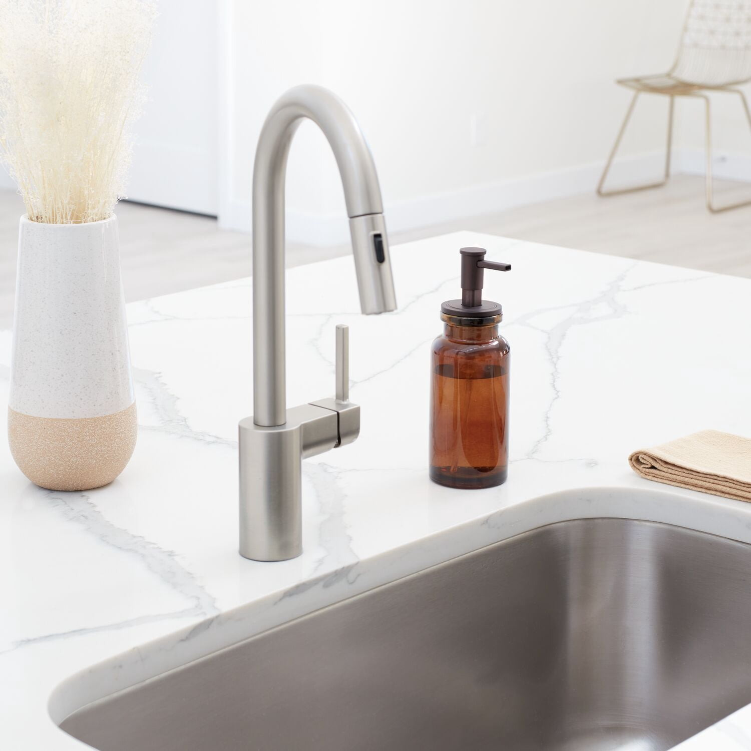Better Homes & Gardens Westport Bronze Recycled Glass Foaming Soap Dispenser, 3" x 3" x 8.3"