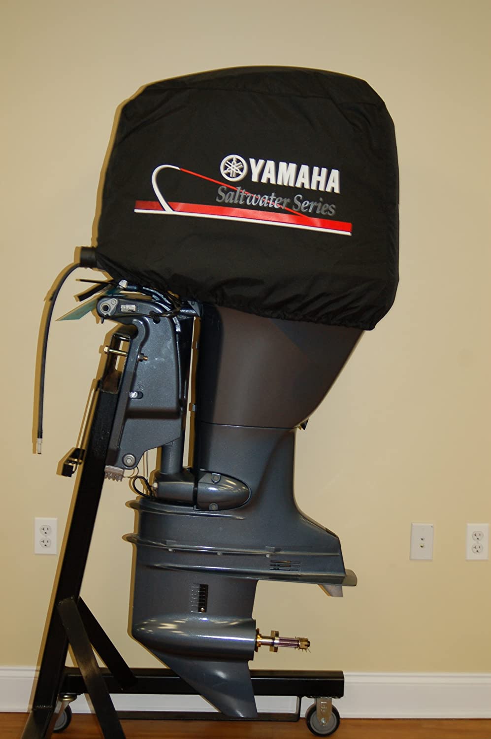 Yamaha Black Deluxe Outboard Motor Cover Saltwater Series, 1.5 lbs