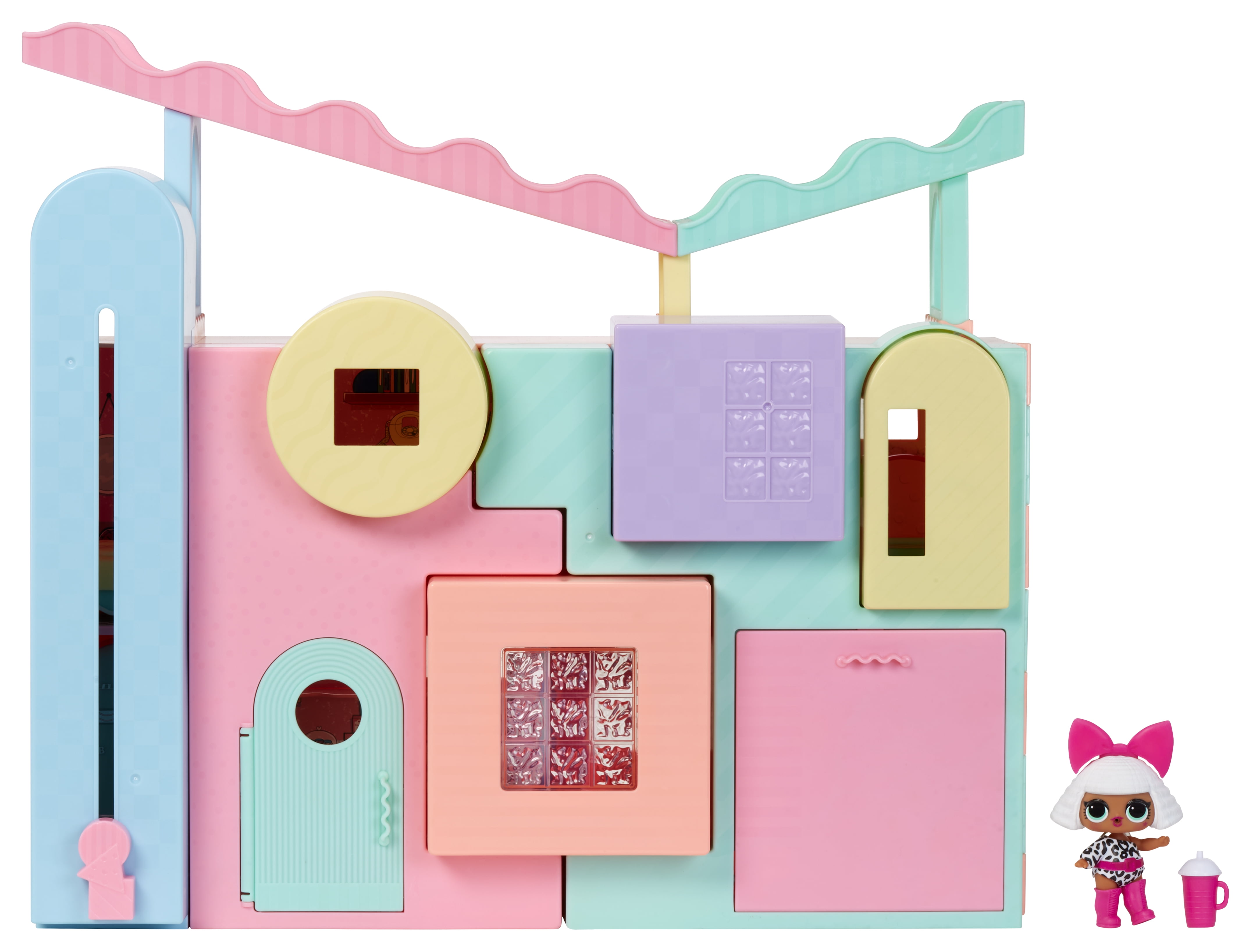 LOL Surprise Squish Sand Magic House with Tot Playset with Collectible Doll, Squish Sand, Surprises, Accessories, Girls Gift Age 4+