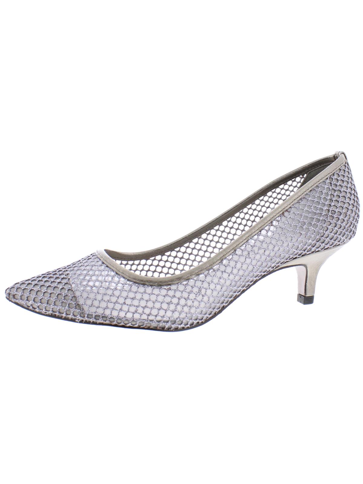 womens gray pumps