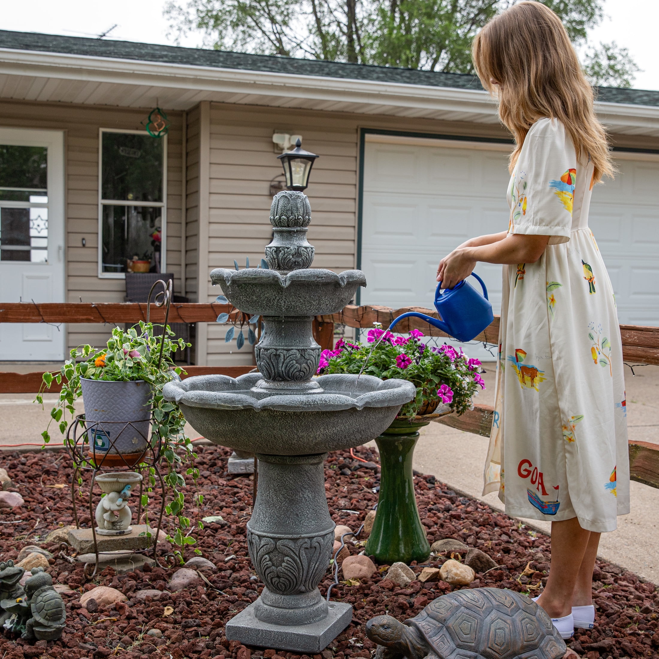 Sunnydaze French Garden Gray Traditional Reinforced Concrete 2-Tier Outdoor Water Fountain