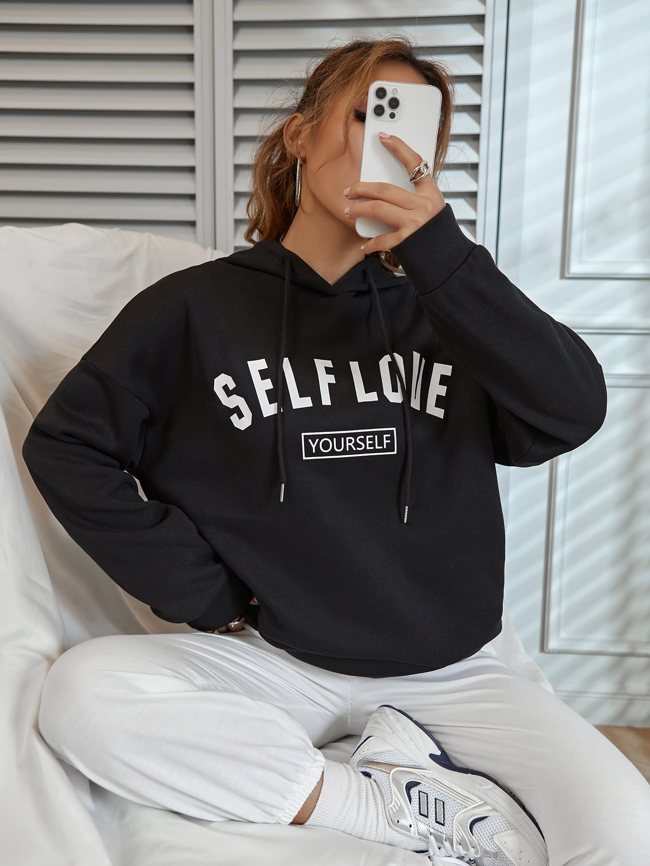 Women's Slogan Graphic Drop Shoulder 