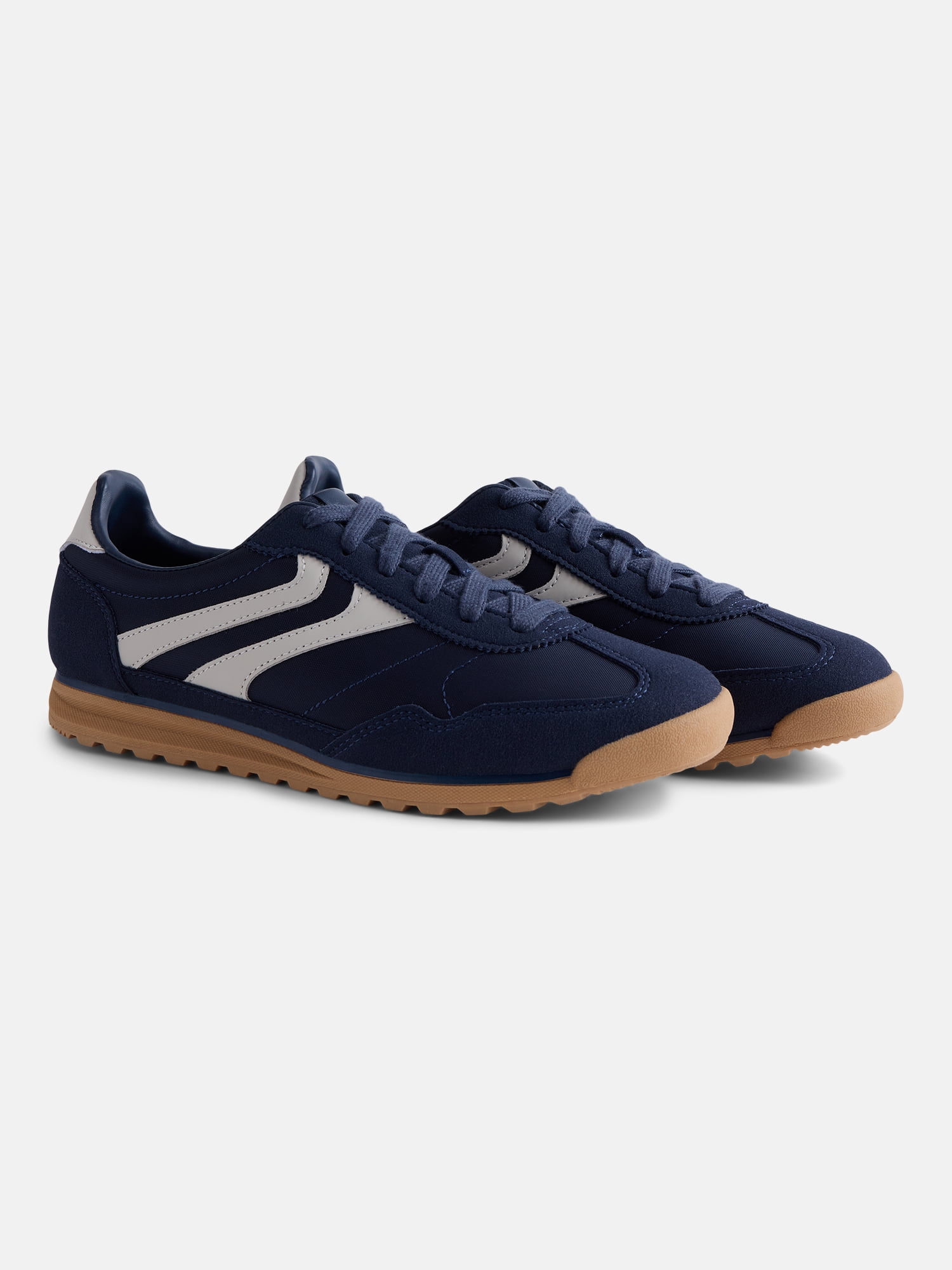 No Boundaries Women's Retro Inspired Lace Up Sneakers