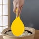 thumbnail image 3 of Cuchara de arroz, utensilio de cocina, cabezal de nailon de una pieza y mango de madera para servir, resistente a los arañazos y al calor, para uso diario con ollas y arroceras., 3 of 9