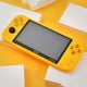 thumbnail image 2 of Btafrte Reproductor Consola Juegos Portátil Retro IPS 5 1 Pulgadas para Simulador GBA/MD/FC (amarillo), 2 of 9