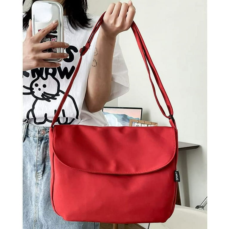 DanceeMangoo Grunge Messenger Bag Harajuku Crossbody Bag Y2K Bag Vintage  Aesthetic Purse Alt Emo Shoulder Handbags Accessories (Red)