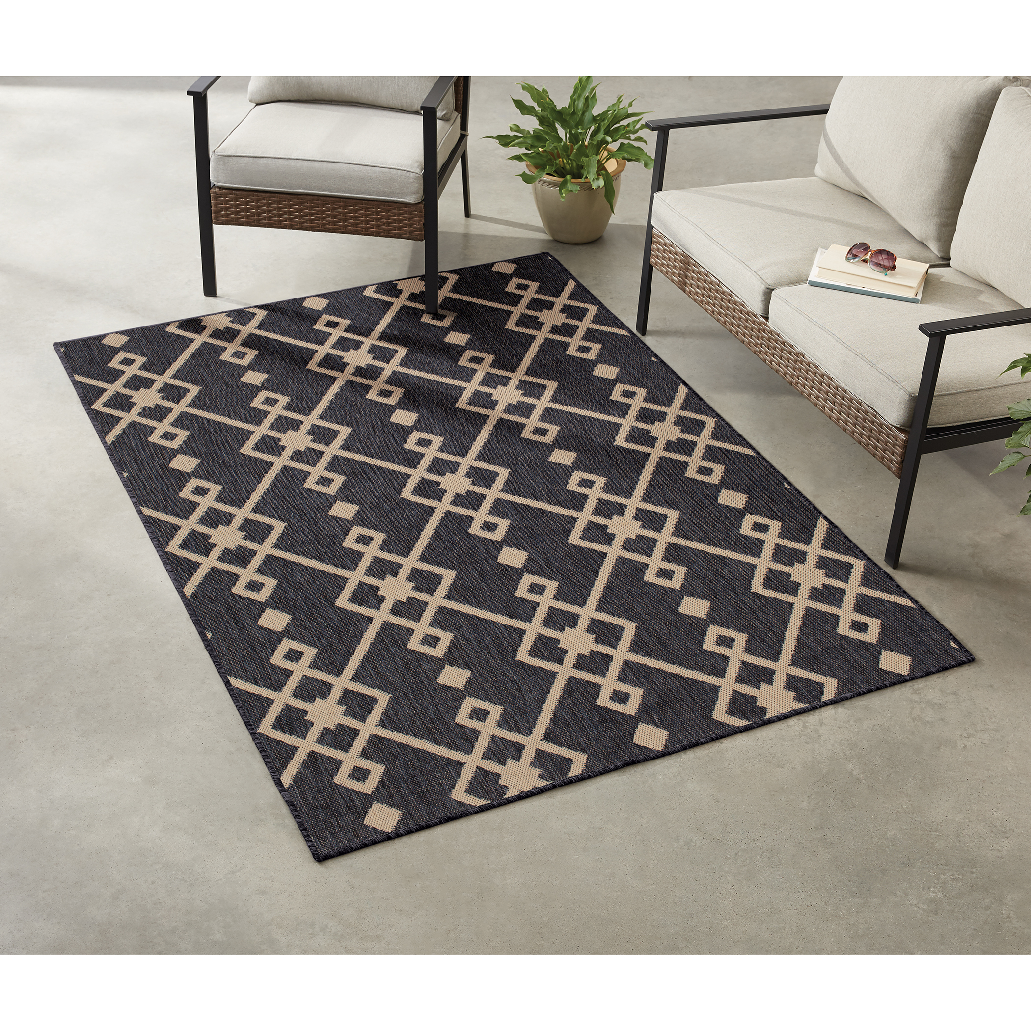 Mainstays Navy Diamond Pattern Indoor/Outdoor Area Rug