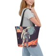 thumbnail image 2 of Easygdp Astronaut With American Flag Bolso de Hombro para Mujer, Bolso Bandolera y Cartera de Mano Elegante para Uso Diario, 2 of 6