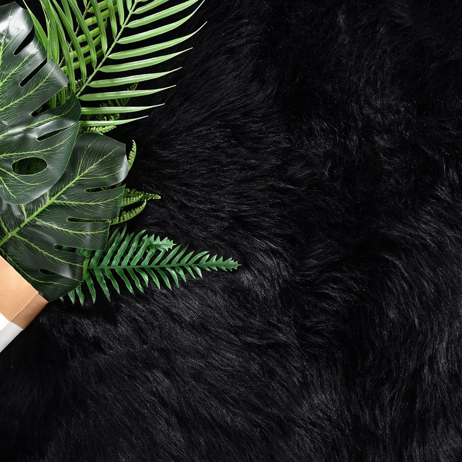 Latepis Area Rug 6.7x10, Faux Fur Sheepskin Rug for Living Room, Fluffy Washable Rug for Bedroom, Nursery, Luxury Room Decor, Black Fur Rug, Rectangle