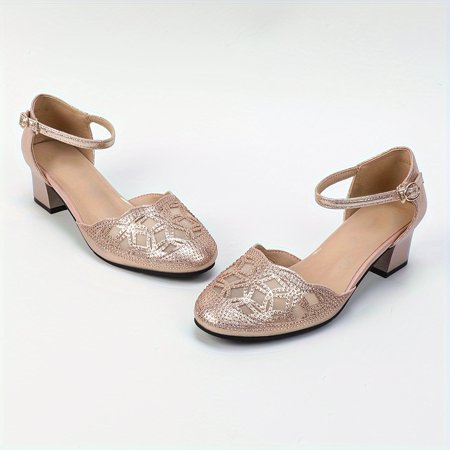 

Elegant All-Season Women s Slip-On Flats: Lightweight Pointed Toe & Chic Buckle Perfect for All-Day Comfort & Style