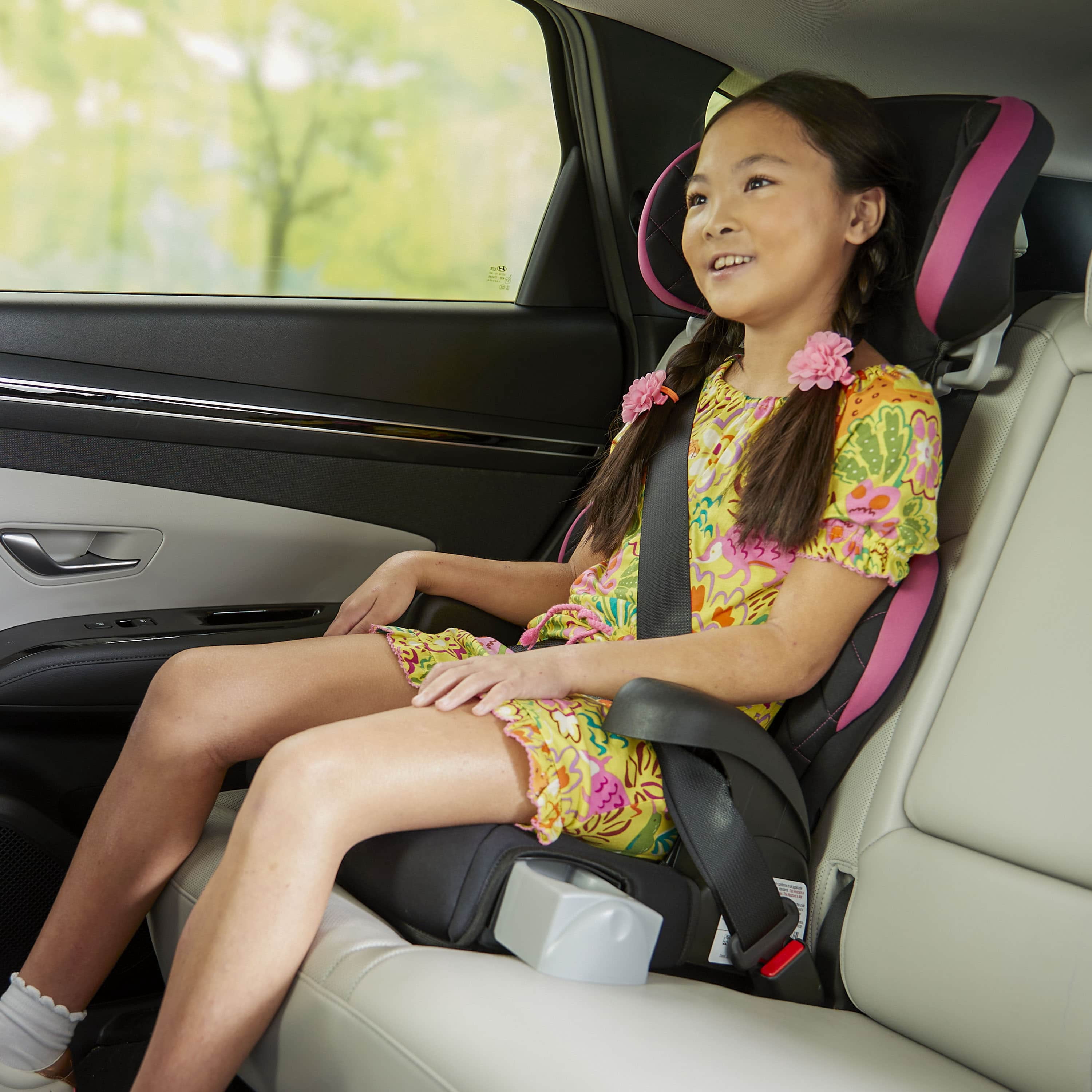 Cosco Kids Pronto Trend Belt-Positioning Toddler Booster Car Seat, Violet Diamonds