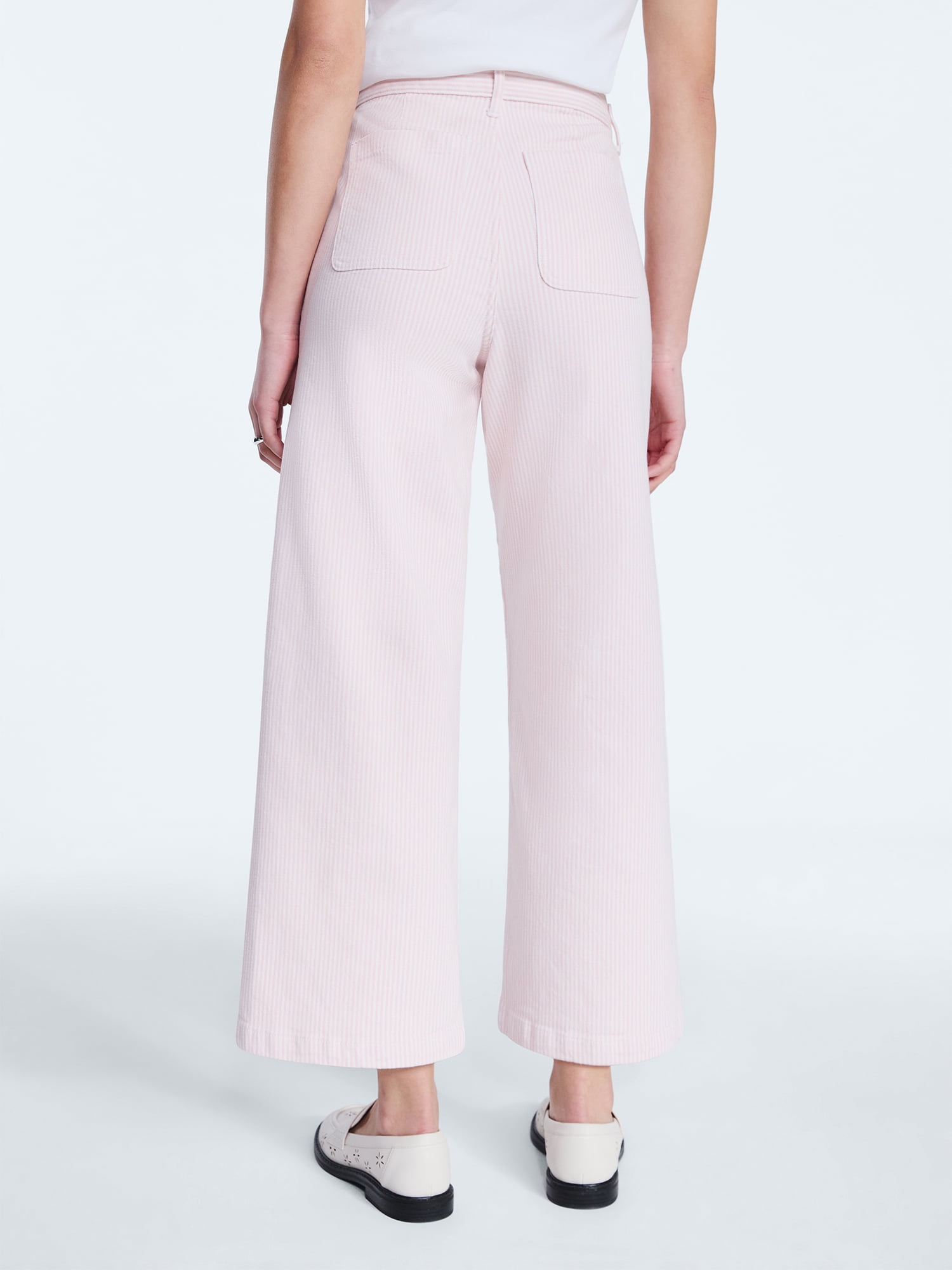 Free Assembly Women's High Rise Cropped Patch Pocket Seersucker Pants, 26" inseam, Sizes 0-20