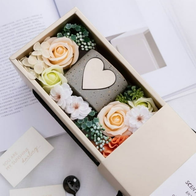 Valentines Day Scented Candle Gift Box, Romantic Scented Candle, Valentine's Day Gift Set, Holiday Candle Box