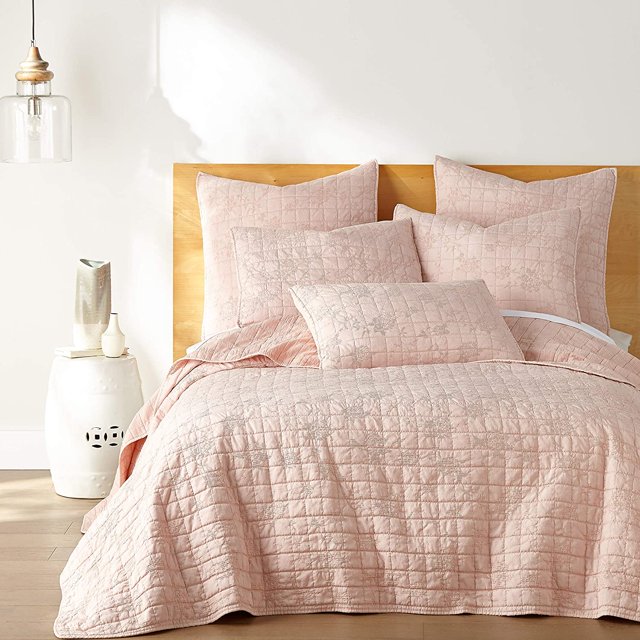 Homthreads Bowie Quilt Set King Quilt + Two King Pillow Shams