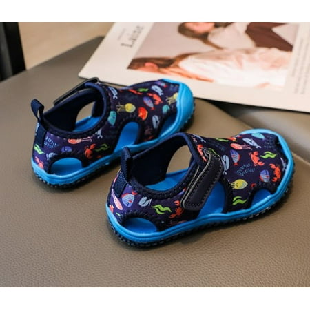 

Toddler Sneakers Kids Barefoot Swim Beach Aqua Shoes Quick Dry Toddler Water Shoes Waterproof Sandals Boys Girls Sneakers for Outdoor Water Sports Pool River Surf