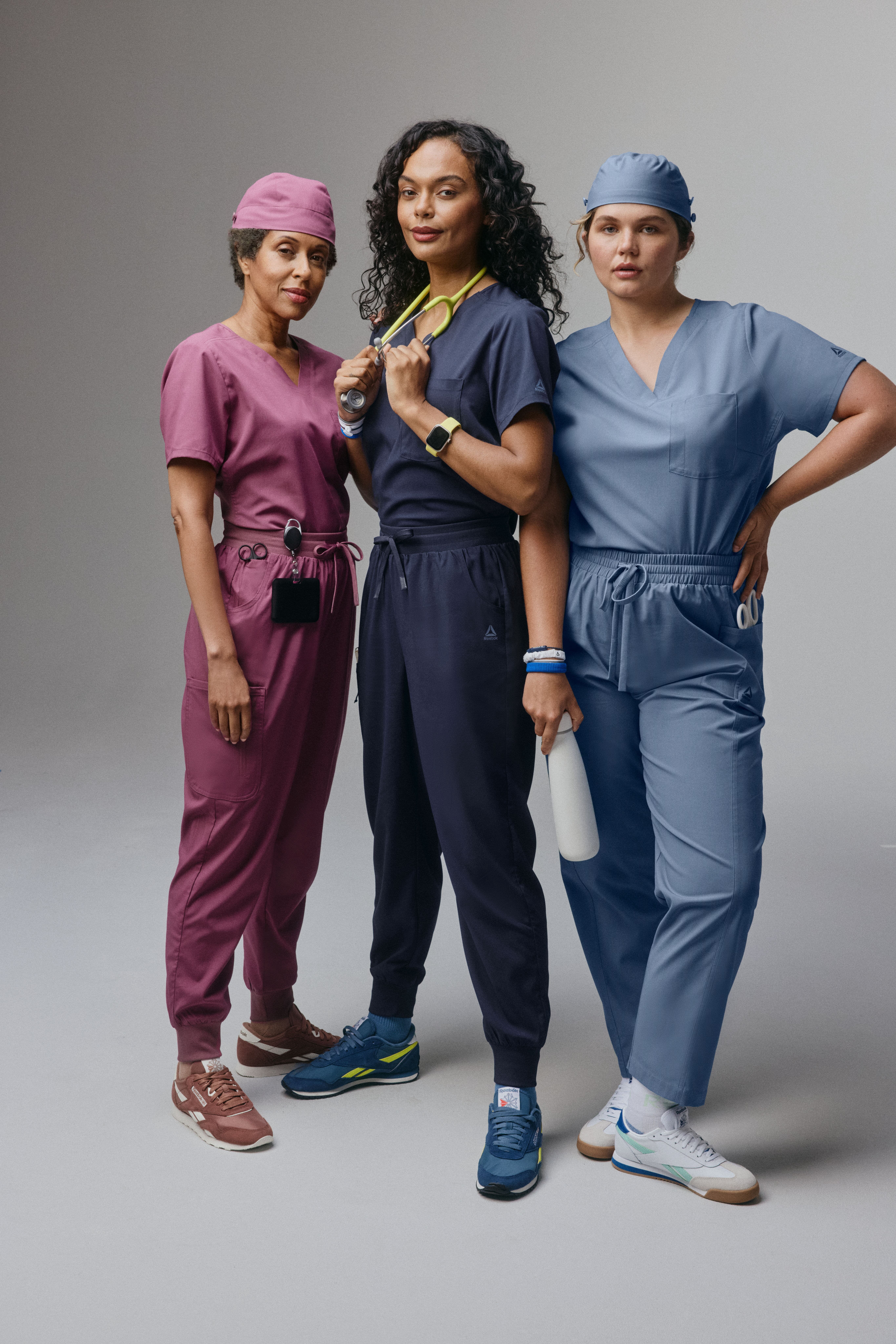 Reebok Women's Scrubs Jogger Scrub Pant, 1 Pack, Sizes S - 3XL