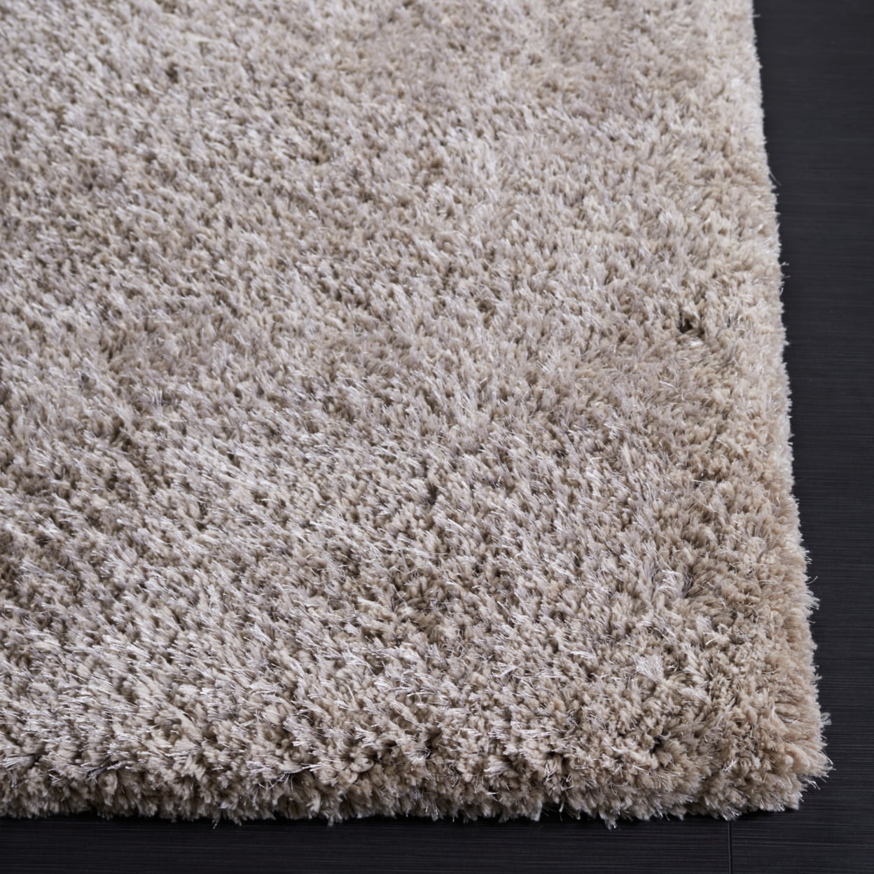 SAFAVIEH Express Juan Solid Plush Polyester Shag Area Rug, Silver, 3' x 5'