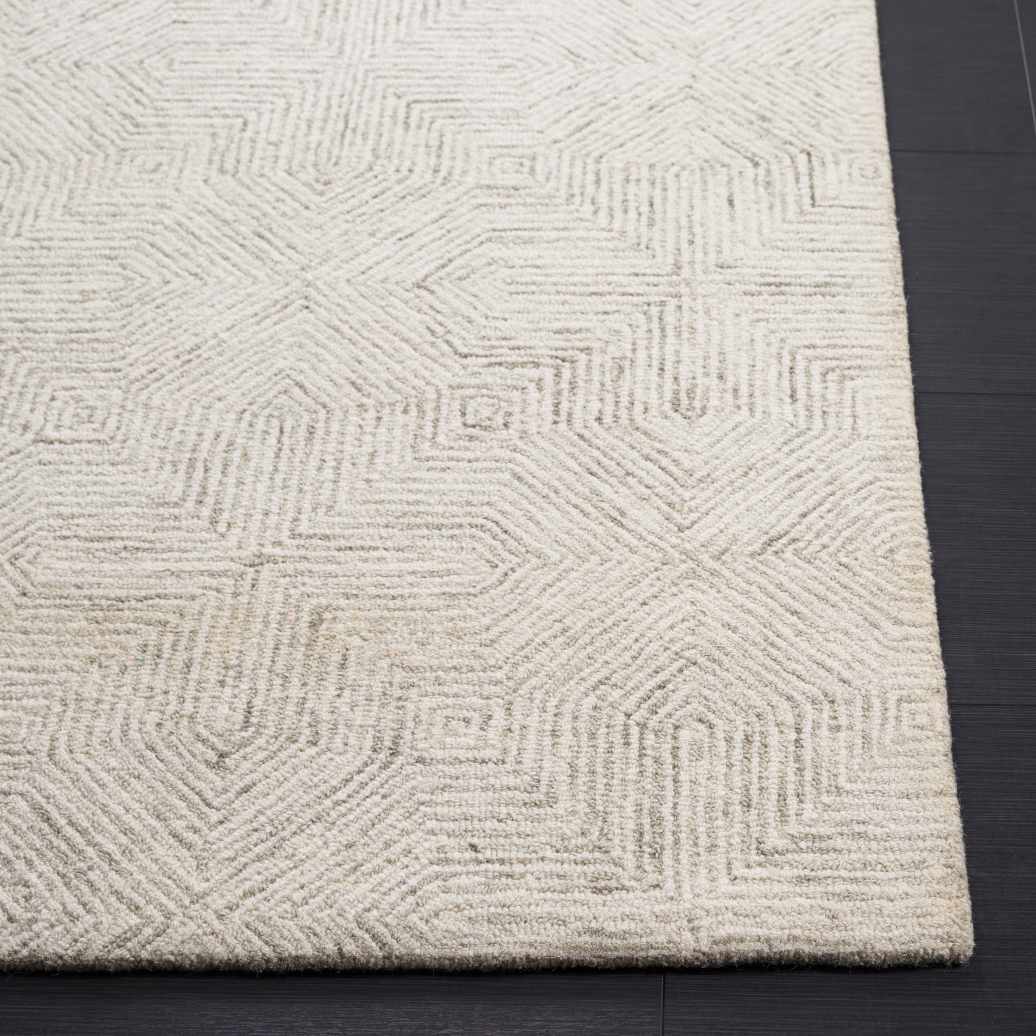 SAFAVIEH Abstract Malvina Geometric Area Rug, Gray/Ivory, 3' x 5'